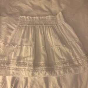 white abercrombie skirt size s